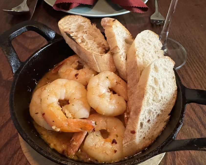 Gambas al Ajillo , Spanish Style Garlic Prawns. Peeled large imported prawns, simmered in a mix of Olive Oil, lots of Cr…